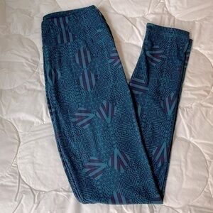 LuLaRoe Geometric Print Leggings OS